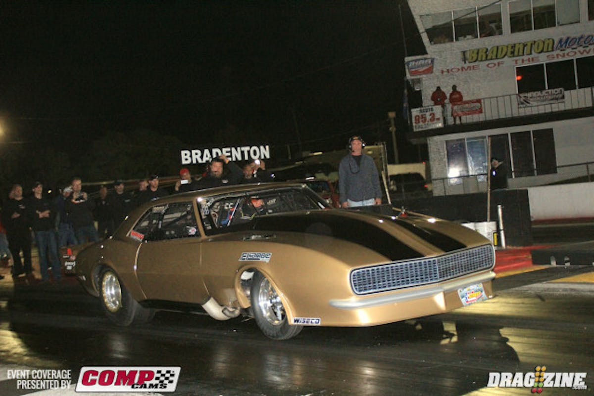 Not to be outshined Dewayne Mills was up next and he left well and drove straight to a 3.94 at 208 retaking top qualifier for race day tomorrow.