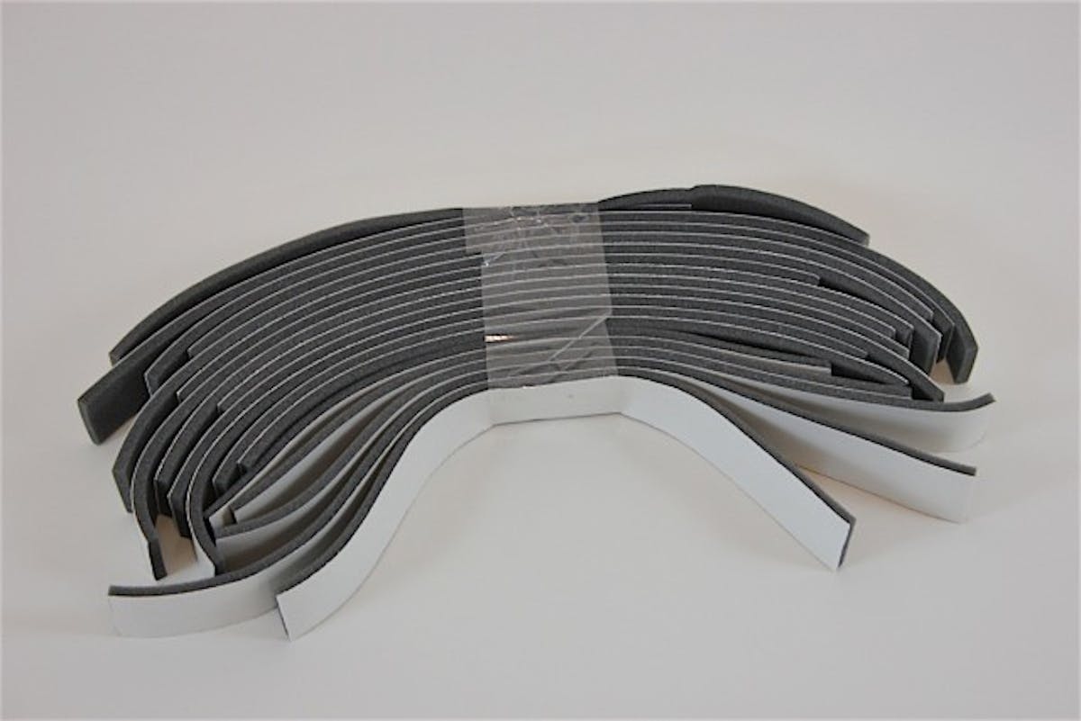 These strips come in a pack of 18 and measure different lengths to correspond with the ribs lining the hardtop and Freedom Panels.