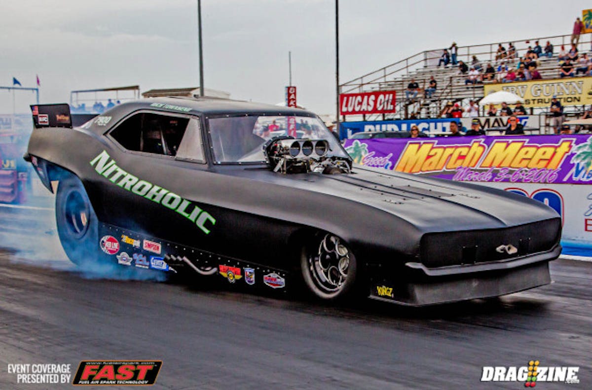 Richard Townsend defeated Ryan Hodgson on a whole shot in round one of eliminations