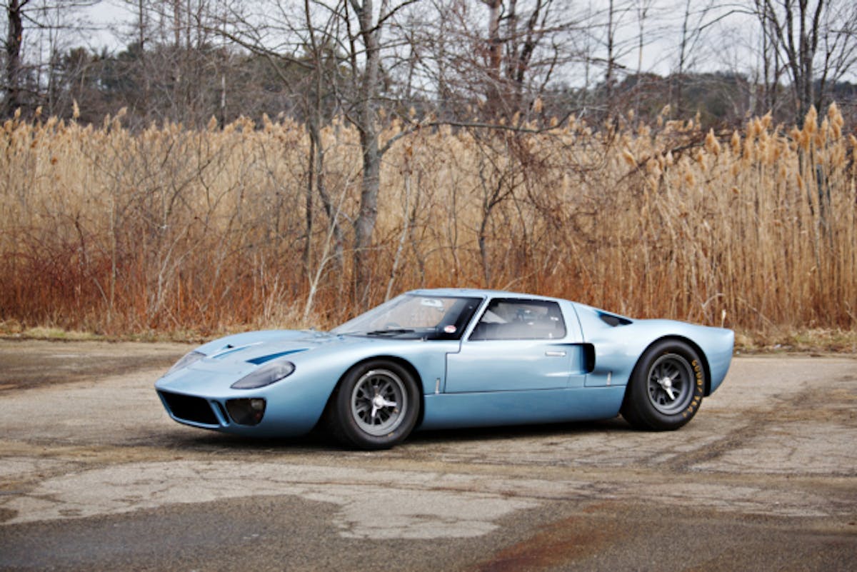 1966-Ford-GT40-Mk-I-01