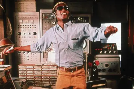 Clevon Little as the blind DJ, Super Soul.