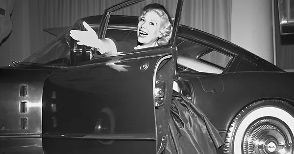 23CHEV2-articleLarge