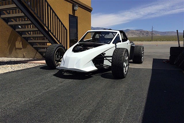 785079_d00b948881f04764a83ccd01af1aa36f_edited-1