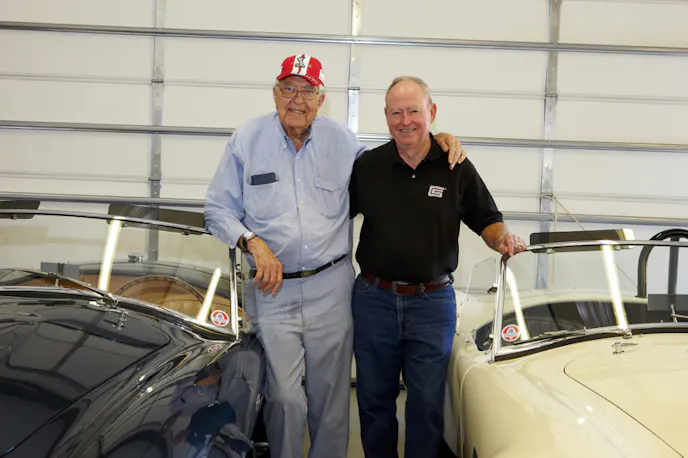 160407-carroll-shelby-visiting-the-mcmurrey-collection-in-october-2011
