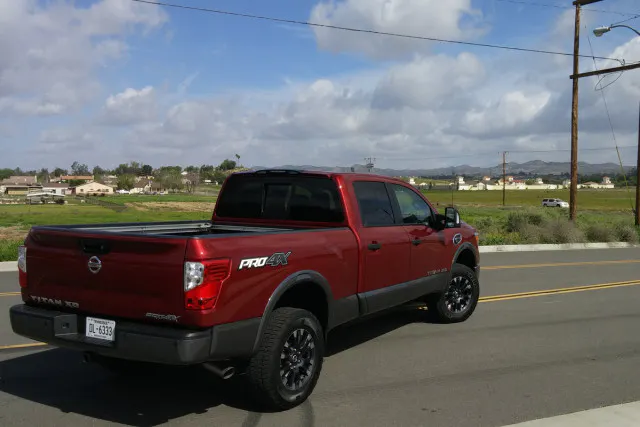 NissanTitanXD_14