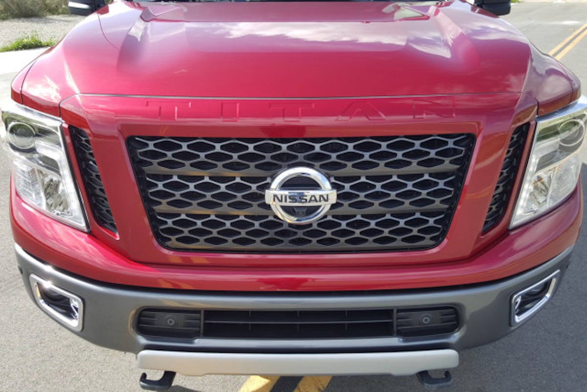 NissanTitanXD_18