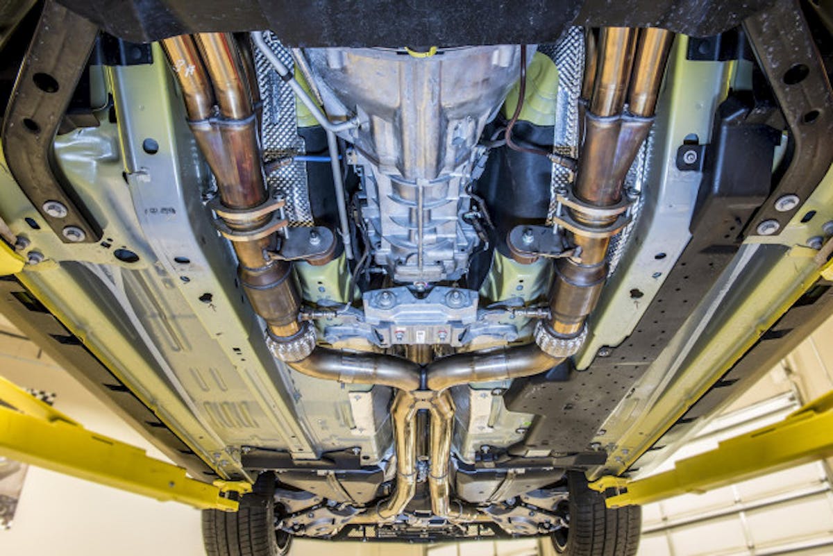 The system installation process is much like that on a 5.0-liter Coyote-equipped Mustang, although the Kooks system retains the GT350's factory dampers in the midpipe area. In addition, they've added flexible pipe sections to help combat the vibrations encountered with the 5.2-liter Voodoo powerplant.  