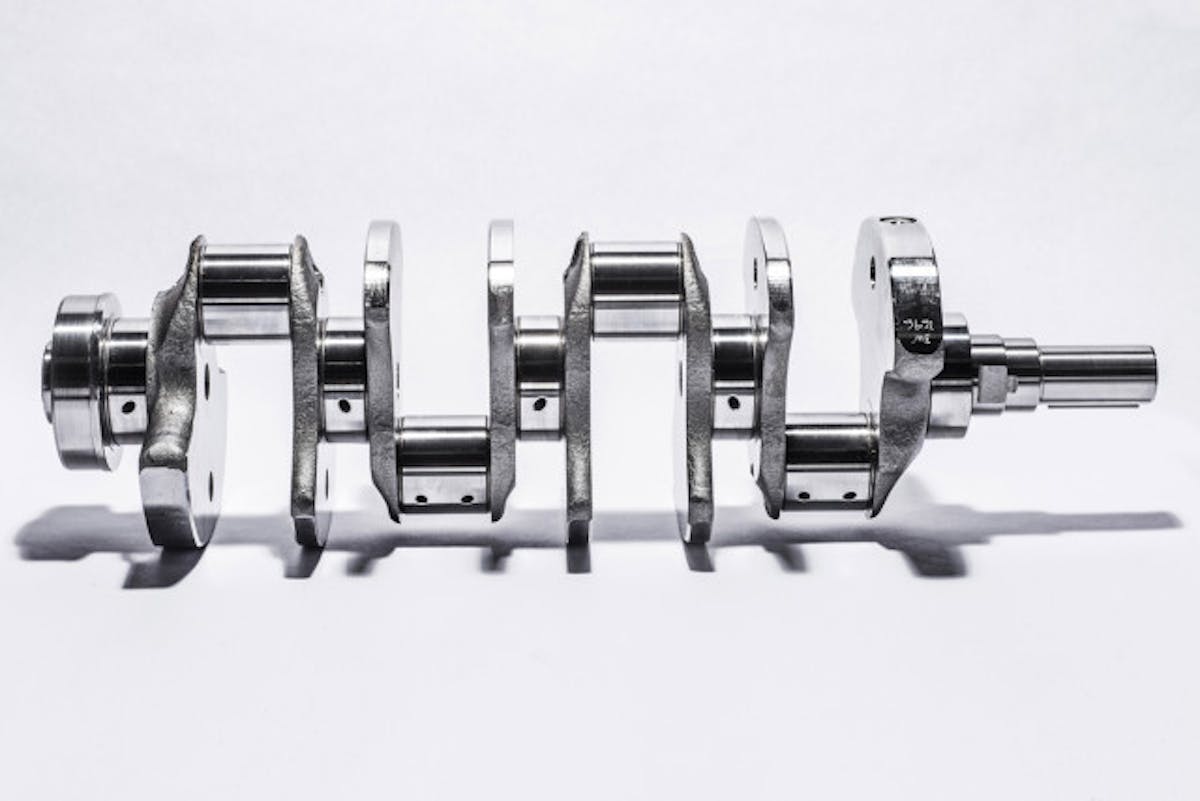 In the all-new Ford 5.2-liter V8, the connecting rods attach to the flat-plane crankshaft at aligned 180-degree intervals – creating what looks like a flat line of counterweights when viewed down the axis of the crankshaft.  This crankshaft configuration improves cylinder exhaust-pulse separation, improving airflow and increasing power.