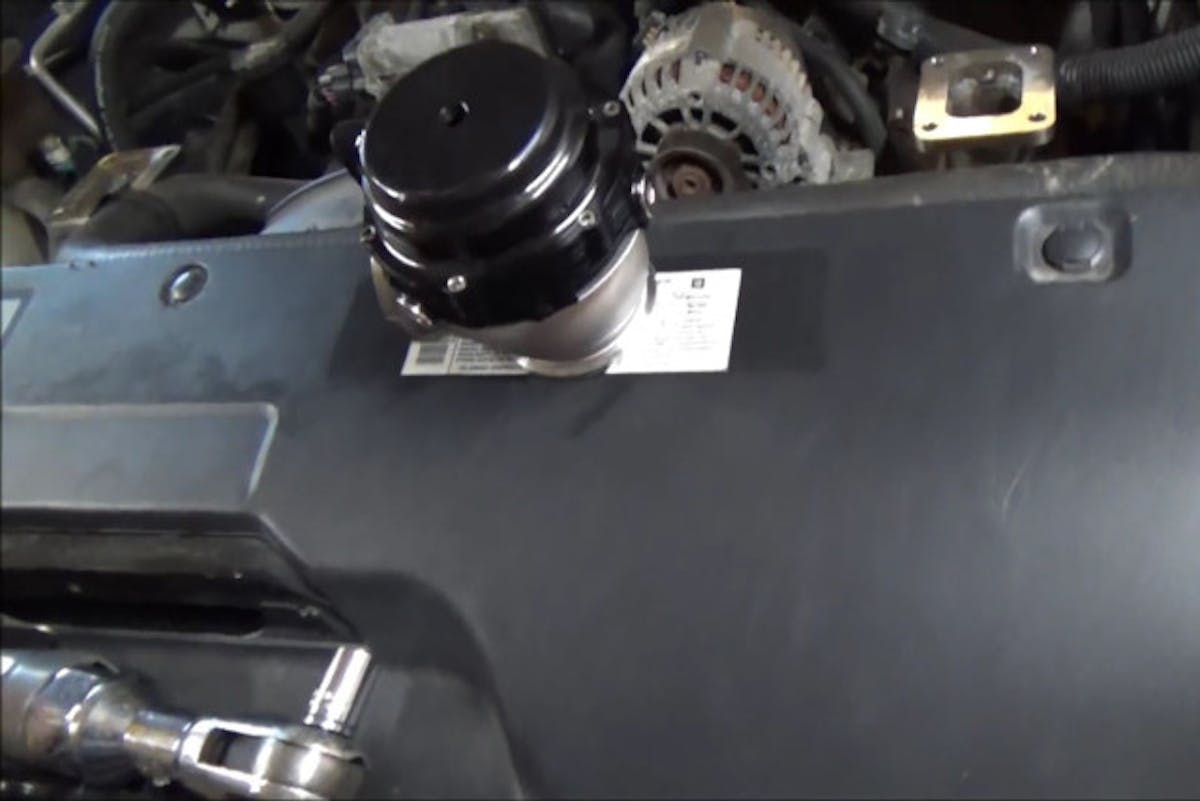 Installing the wastegates. All images from screenshots.