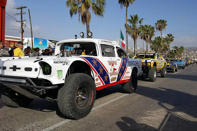 13102774_860132270780831_7093837839765760108_n