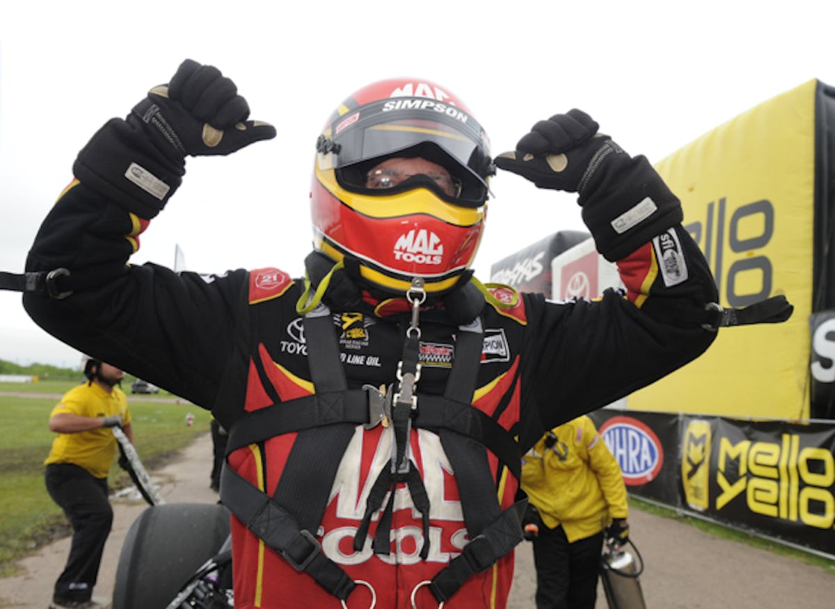 093-DougKalitta-Sunday-Houston-celebration