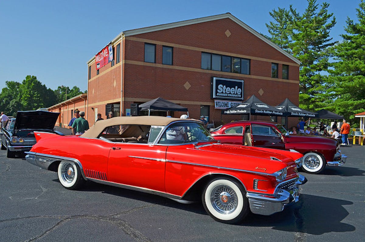 19672510878_96a1da305d_z