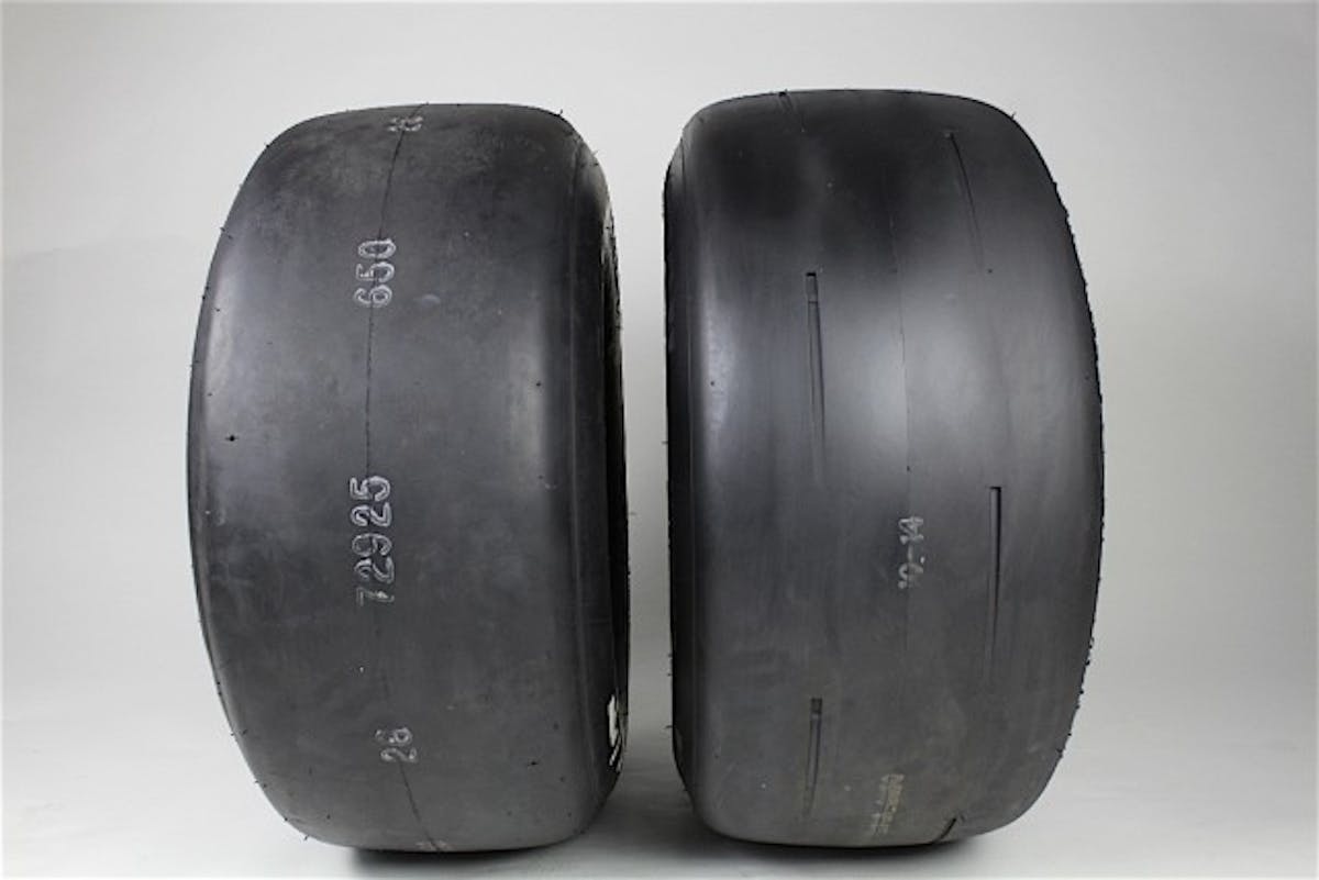 A side view comparison between the PDR 10.5/29.5/15 (left) and the ET Street Radial Pro 315/60/15 (right). There is a distinct difference between the high and width between both tires.
