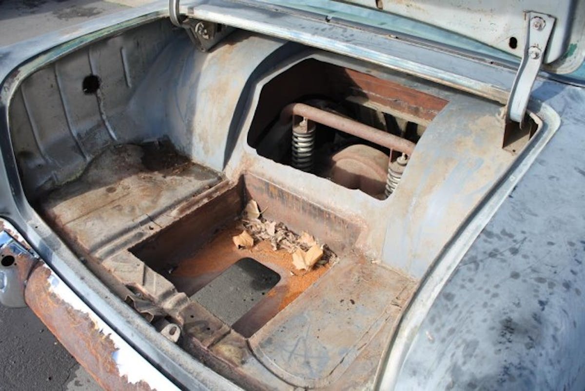 What could be more Pro-Street than closely mounted coilovers and a fuel cell dip in the trunk?