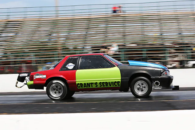 Michael Roemer, in the well known 'Flying Pickle' met up with The Grinch in Round 2 of Bad Boys on 10.5. The Grinch was able to seal the win and advance to Round 3.