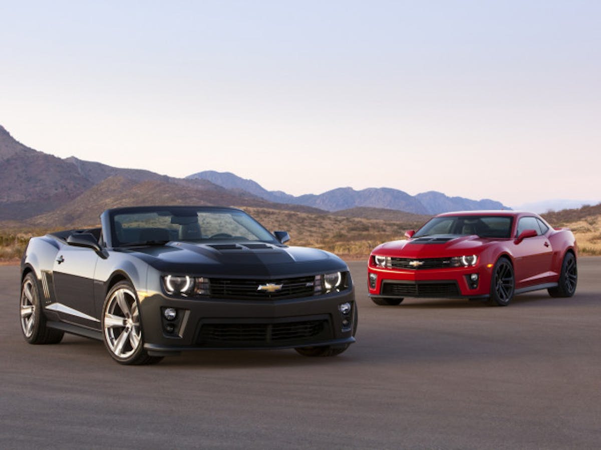 2015 Chevrolet Camaro ZL1 (l to r) Convertible and Coupe