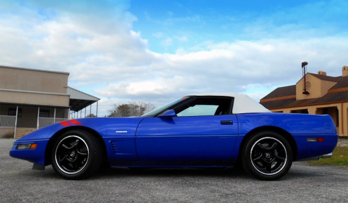The front fender hash marks were so popular they started showing up as a dress-up accessory item in the aftermarket catalogs and are now seen on all generation Corvettes.