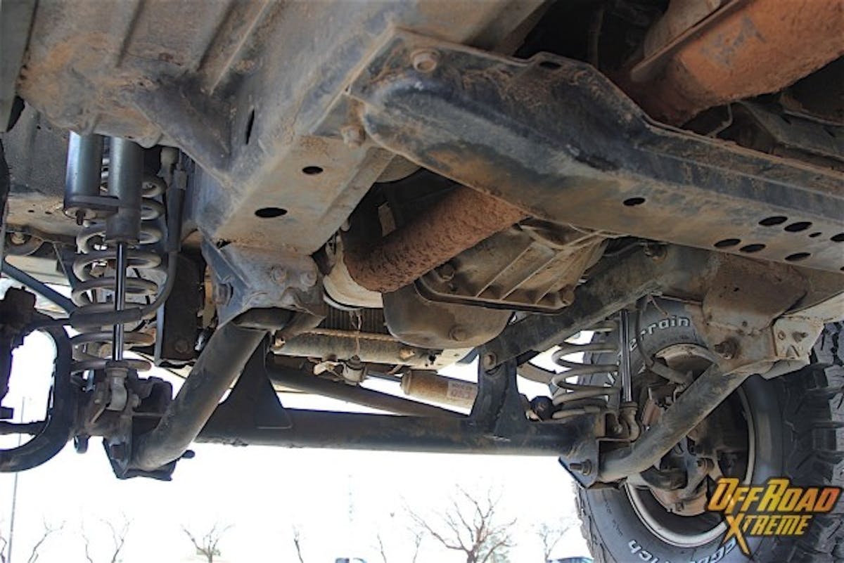 Fox nitrogen-filled bypass shocks help suspend the Cherokee and make room for the 33-inch BFG All-Terrtain tread.