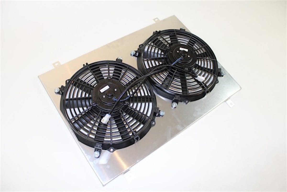 Though it's evident that the radiator does most of the bulk work in the cooling process, Durham said that the included dual fan combo makes a big impact as well.