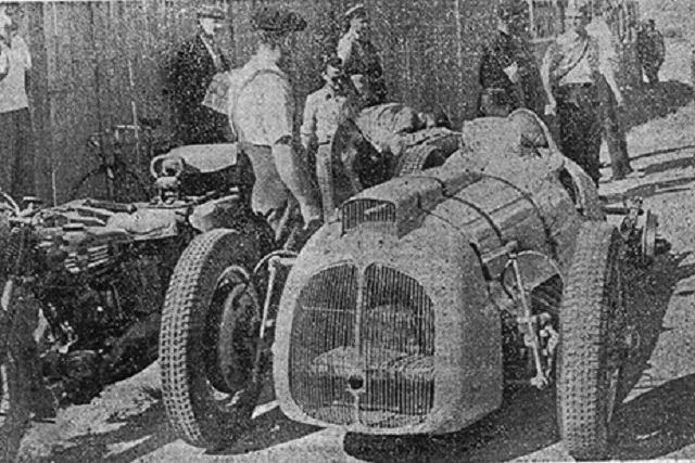 The rear wheel of Achard's V12 Delahaye 155 flew off in a crash at the Albi race, killing a female spectator.