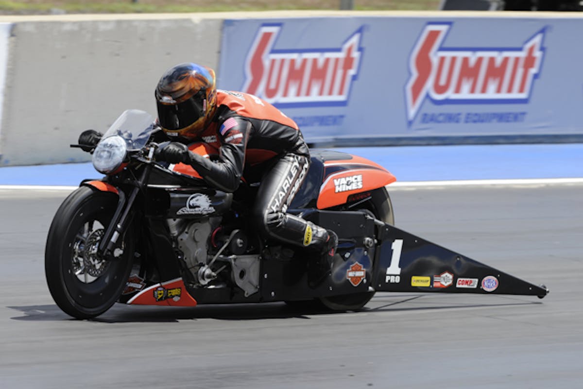 229-AndrewHines-Sunday-Denver