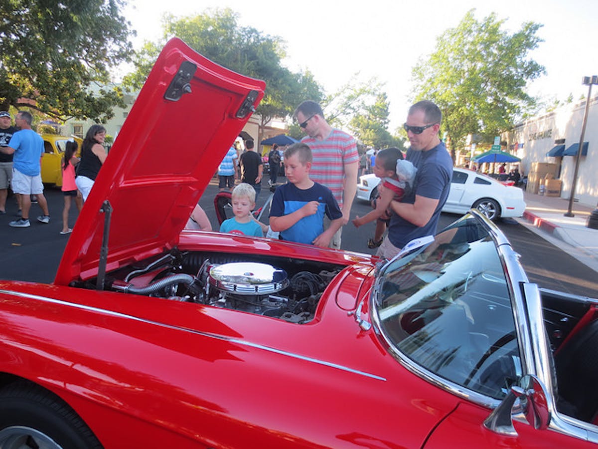 28586840255_8dfa918b52_z