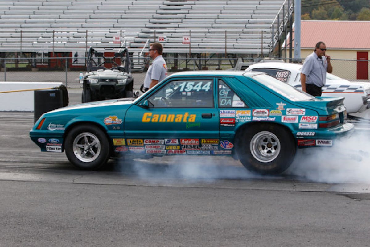 Ford’s 429/460 engine fit nicely in all types of cars and trucks, including the lightweight Fox-body Mustang.