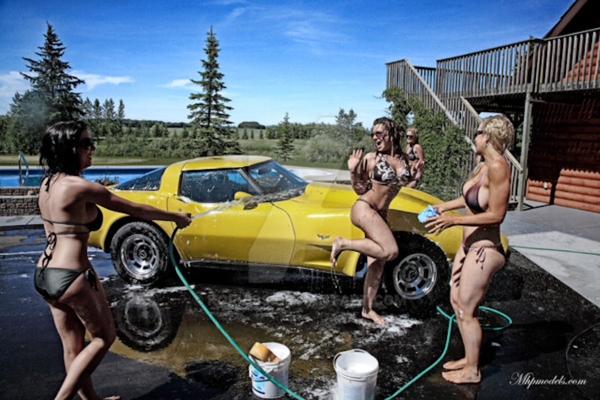 bikini_car_wash_by_korviss-d2iso20