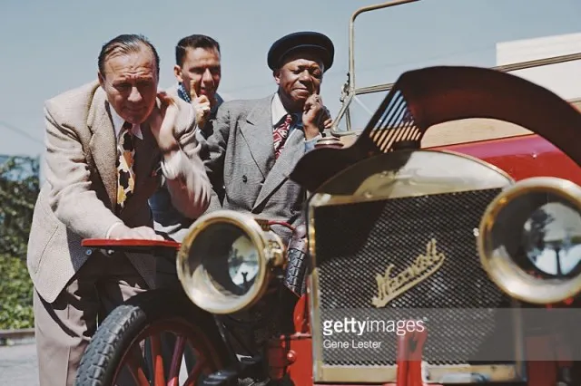 Jack-Benny-Getty-Images-1916-Maxwell