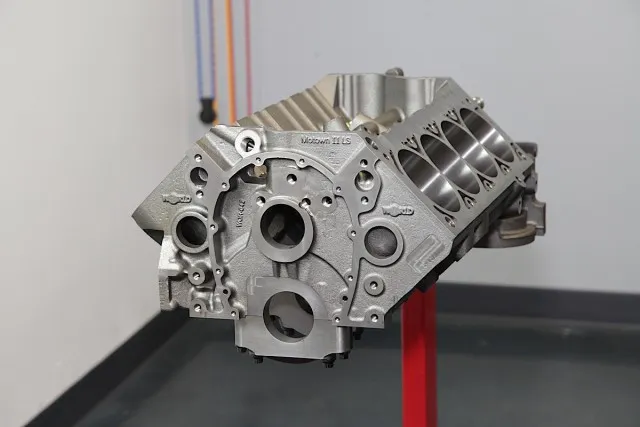 The World Products Motown LS engine combines the user-friendliness of the small-block Chevy with the superior induction system design of the LS engine into one package.