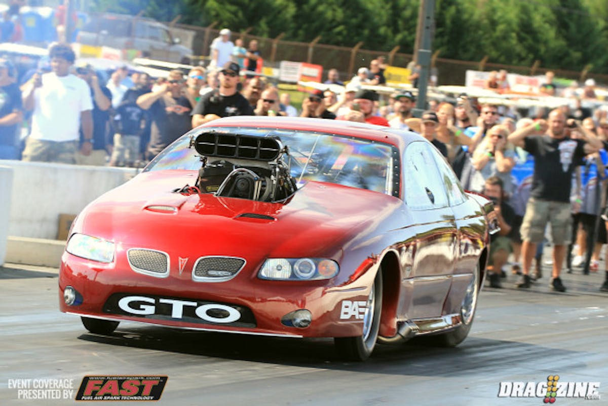 Nova Joe Albrecht faced off with Steve Drummond in his chameleon painted twin turbo Mustang. Drummond would get away first but face trouble near 150 feet out allowing Albrecht to get by with a 4.12 at 192.