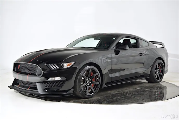 All images courtesy of eBay.