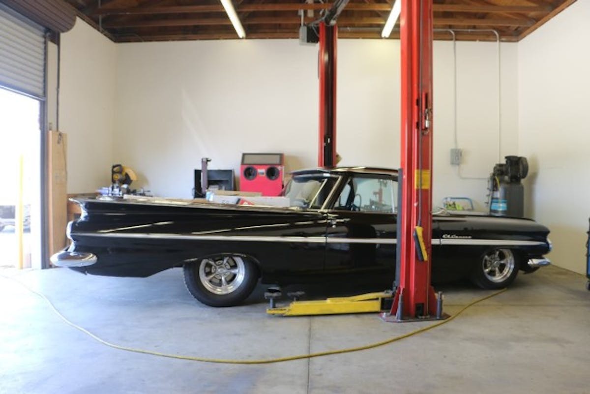 017-stokers-hot-rod-factory-shop-tour