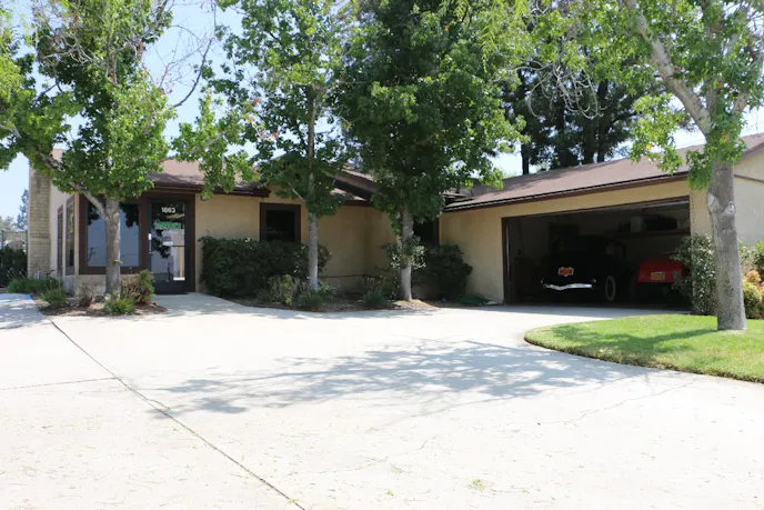 029-stokers-hot-rod-factory-shop-tour