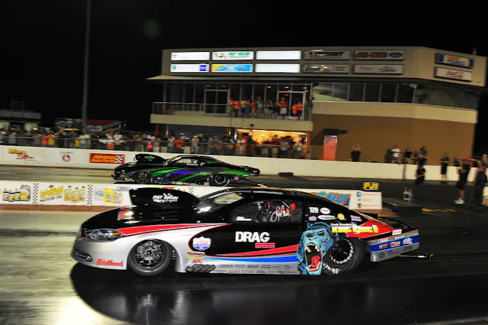 Pro Nitrous final winner Musi near lane Franklin RU far