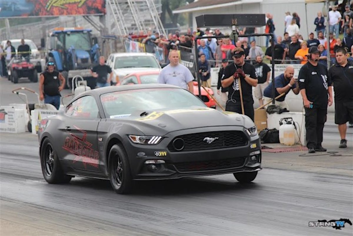 Brad and Nina Gusler came out to compete in the Livernois EcoBoost class at this year's event. They're currently number one in the lineup with a solid pass of 10.833 at 122.62 MPH. Not a bad run for making their first pass of the day if you ask us! We hope to see them in the mid-to-low 10s tomorrow.