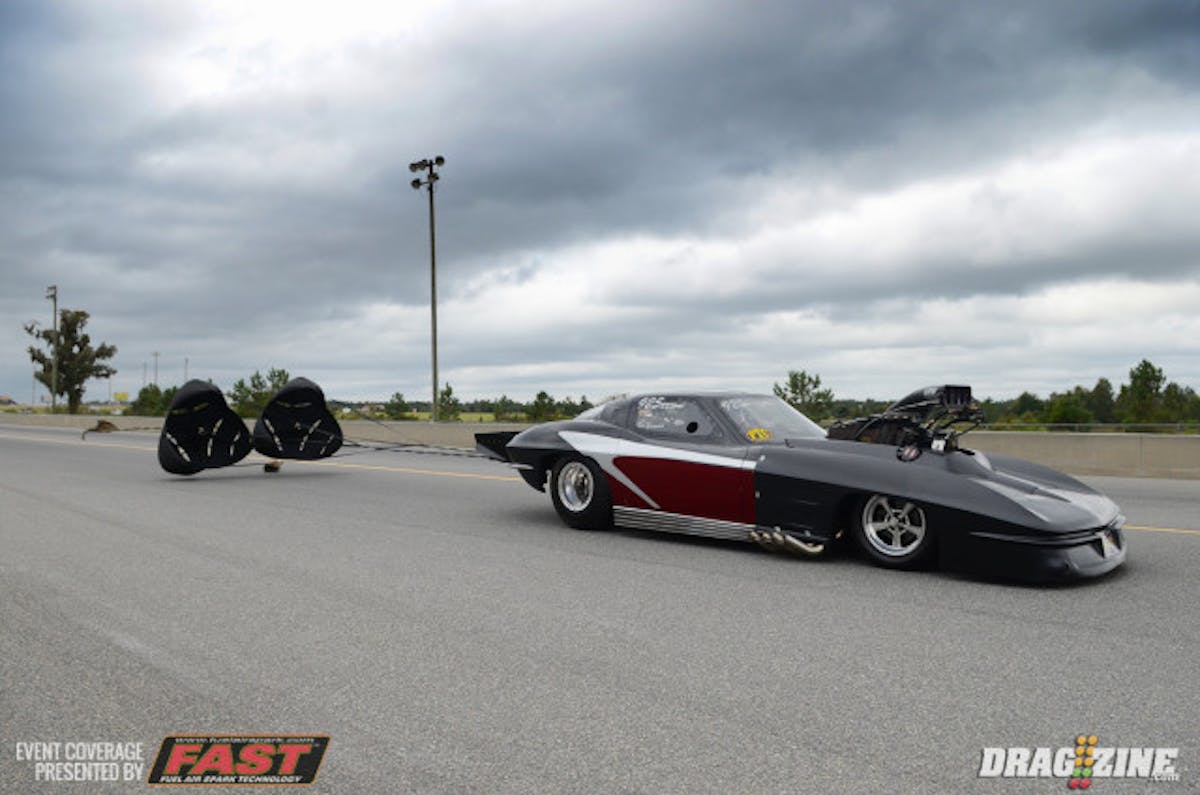 Tim Kincaid powered into an impressive wheelstand in the third session of RvW and was forced to shut it down early. 