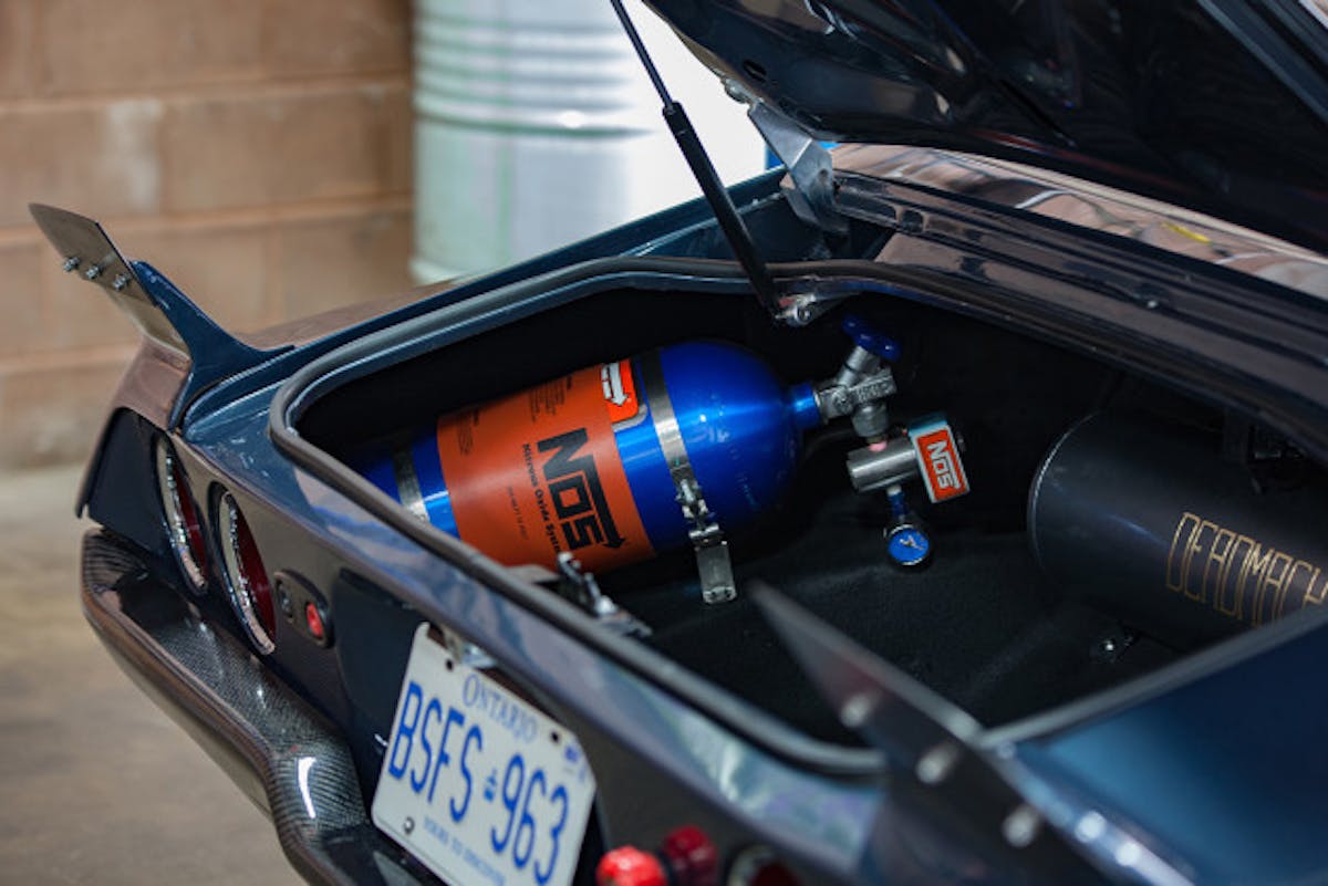 cyrious-garage-world-war-z-camaro-17