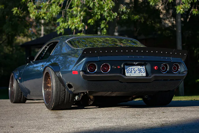 cyrious-garage-world-war-z-camaro-37