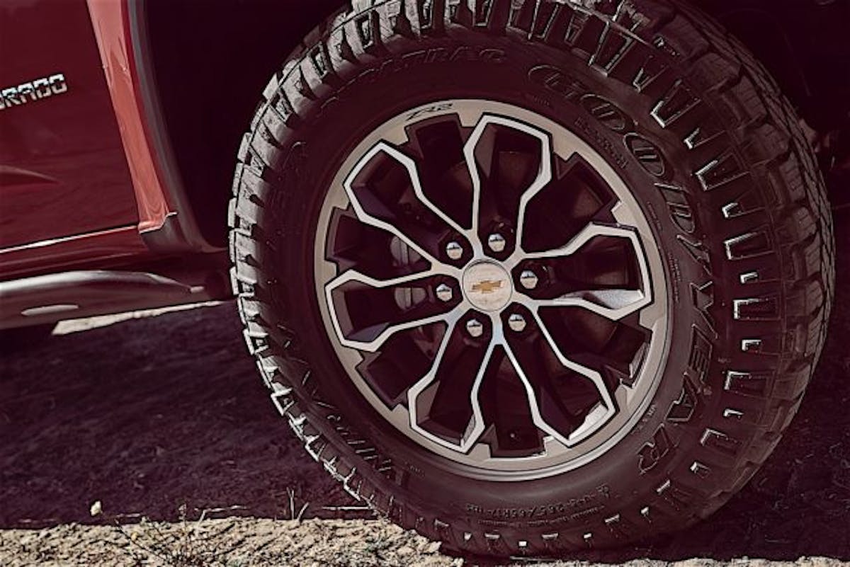 2017 Chevrolet Colorado ZR2 – 31-inch Goodyear Duratrac off-road tires