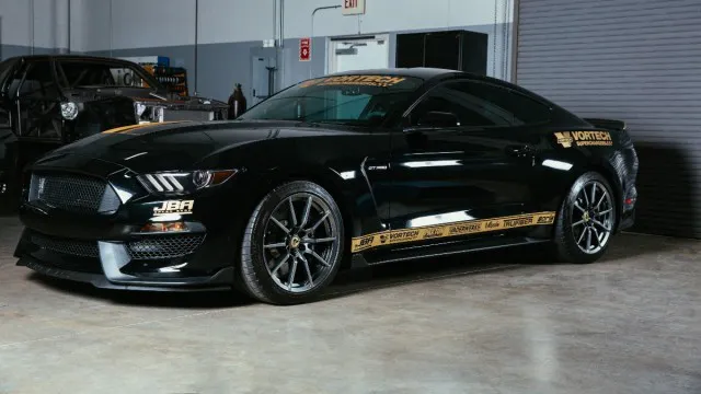 On only 6 pounds of boost, the Vortech supercharger system elevates the Voodoo 5.2’s engine output by 187 horsepower and 109 lb-ft of torque.