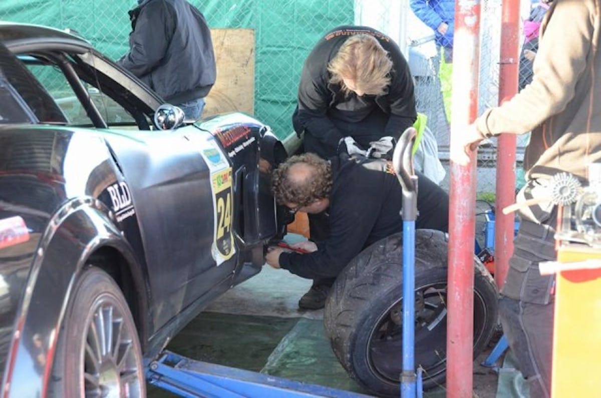 C6-Corvette-with-a-Opel-C20LET-inline-four-05