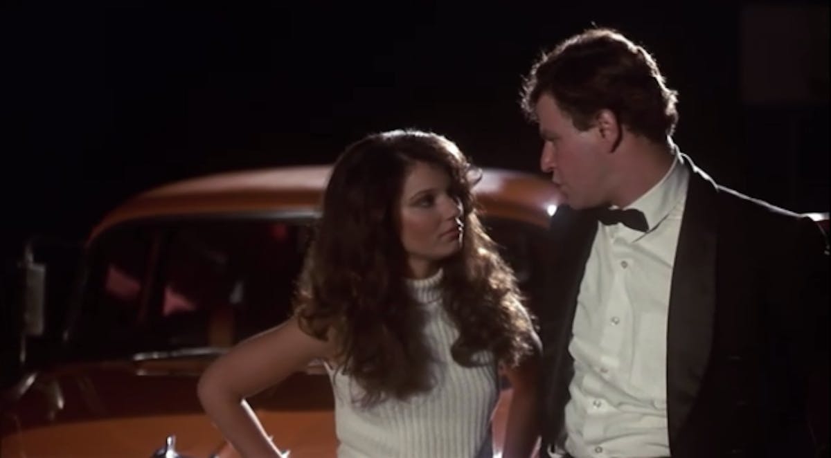 Sally (Fran Drescher) and Hollywood Knights cut-up, Newbomb Turk (Robert Wuhl).