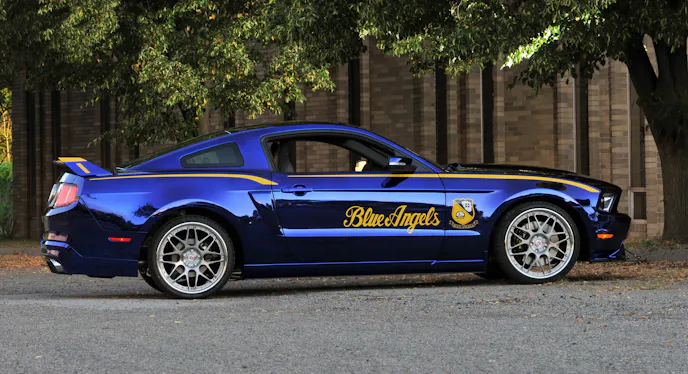 BlueAngelsMustang_03