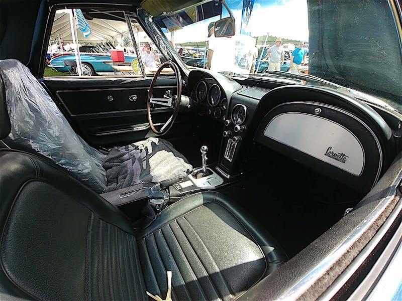 video-musings-from-corvettes-at-carlisle-2017-0223