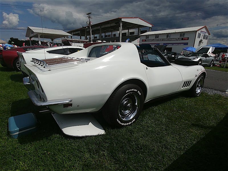video-musings-from-corvettes-at-carlisle-2017-0264