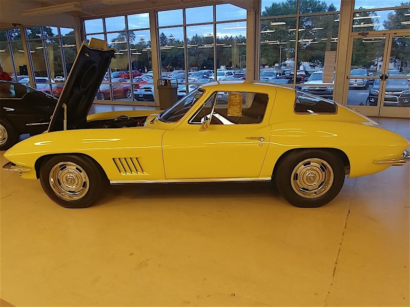 video-musings-from-corvettes-at-carlisle-2017-0300