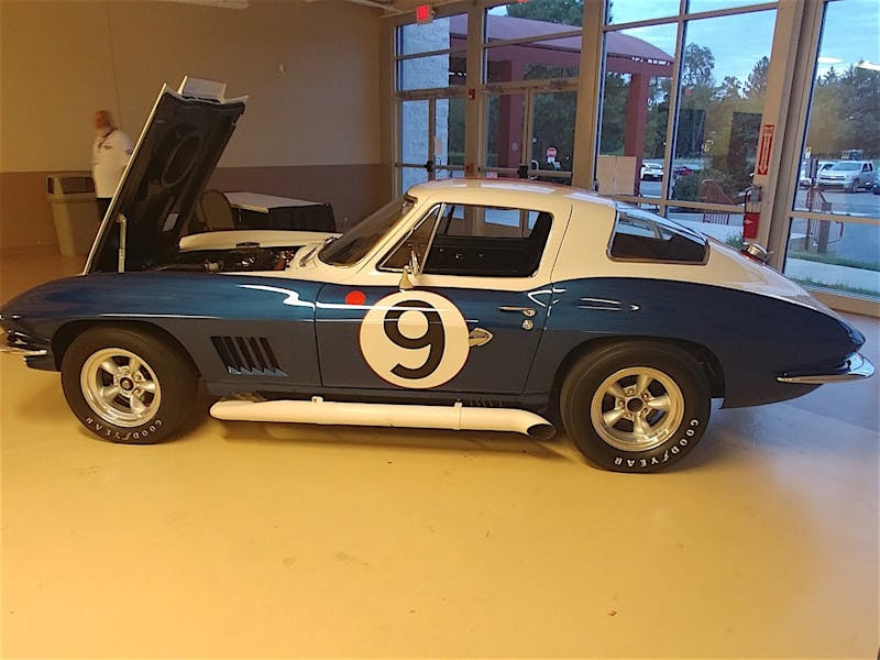 video-musings-from-corvettes-at-carlisle-2017-0310