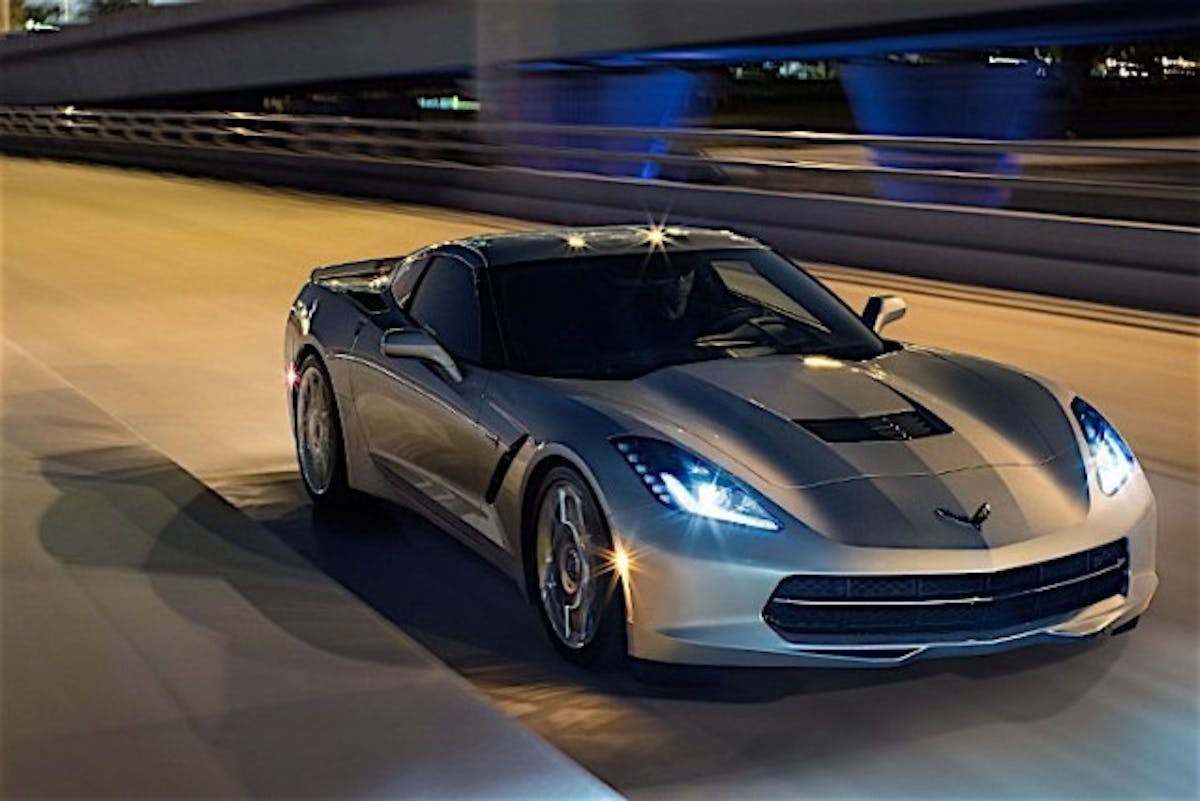 2017-chevrolet-corvette-stingray-sports-car-mo-design-980x476-03 2