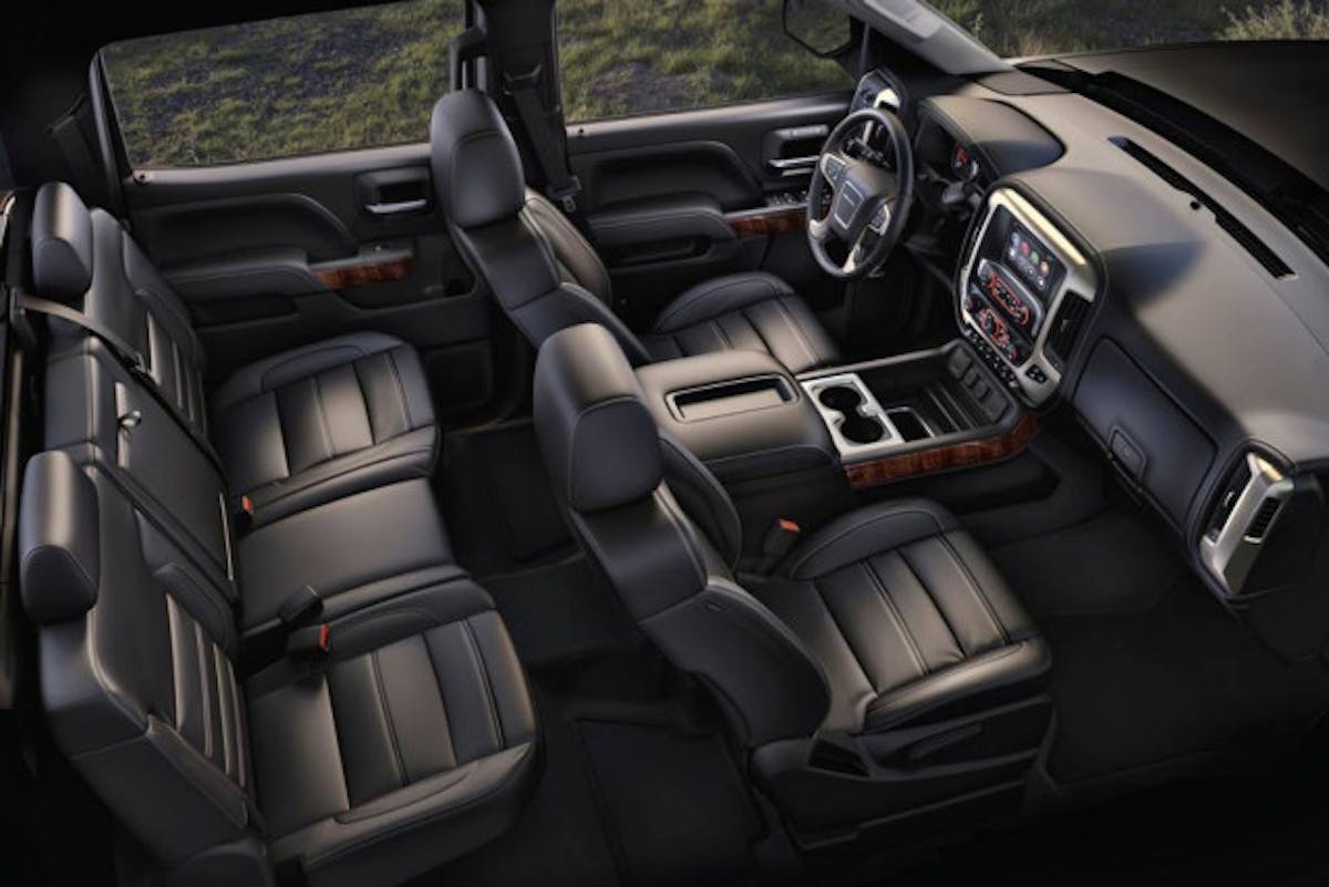 2017-Chevrolet-Silverado-HD-interior-seats